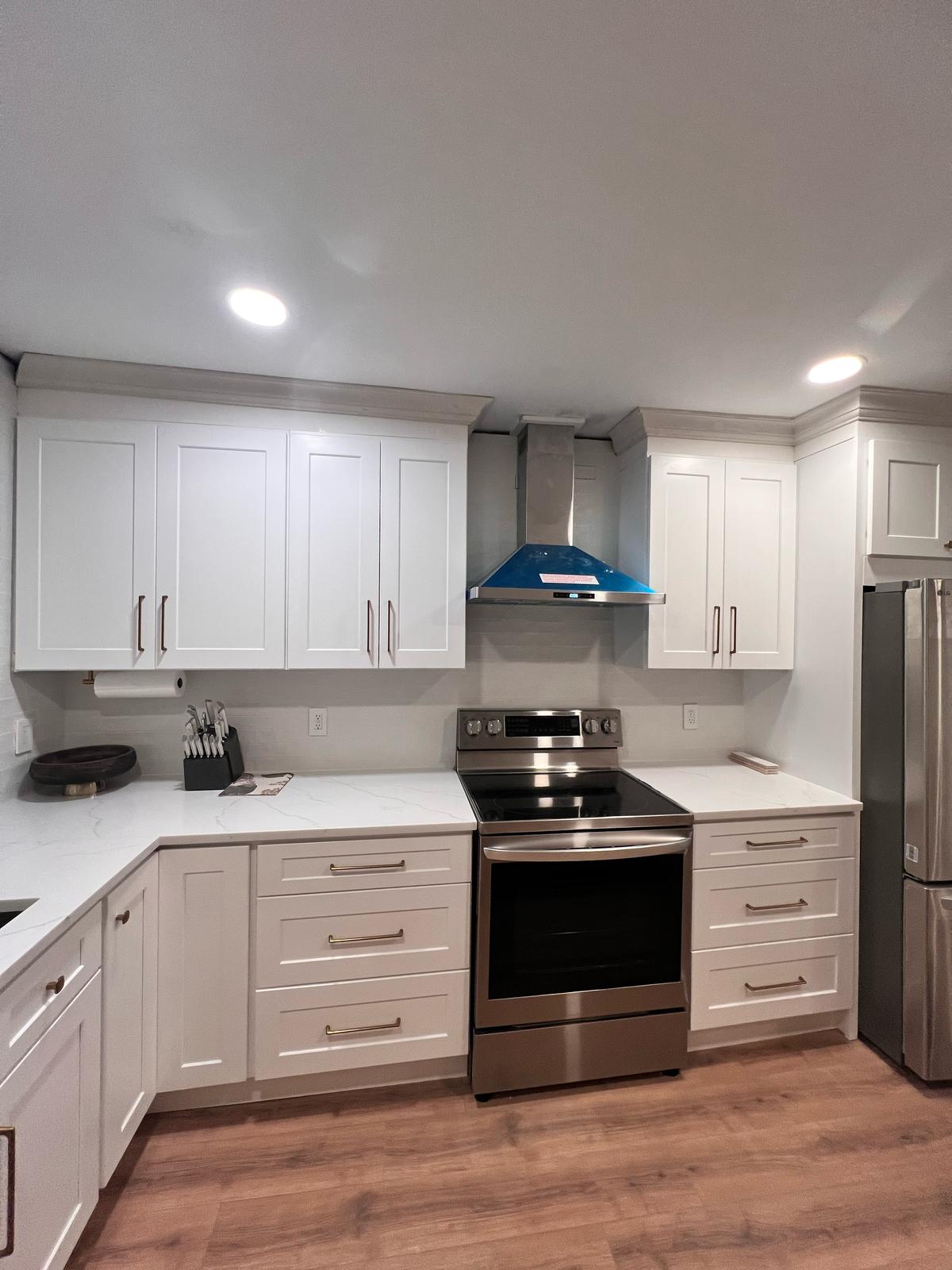 Modern Transitional Kitchen - Image 4